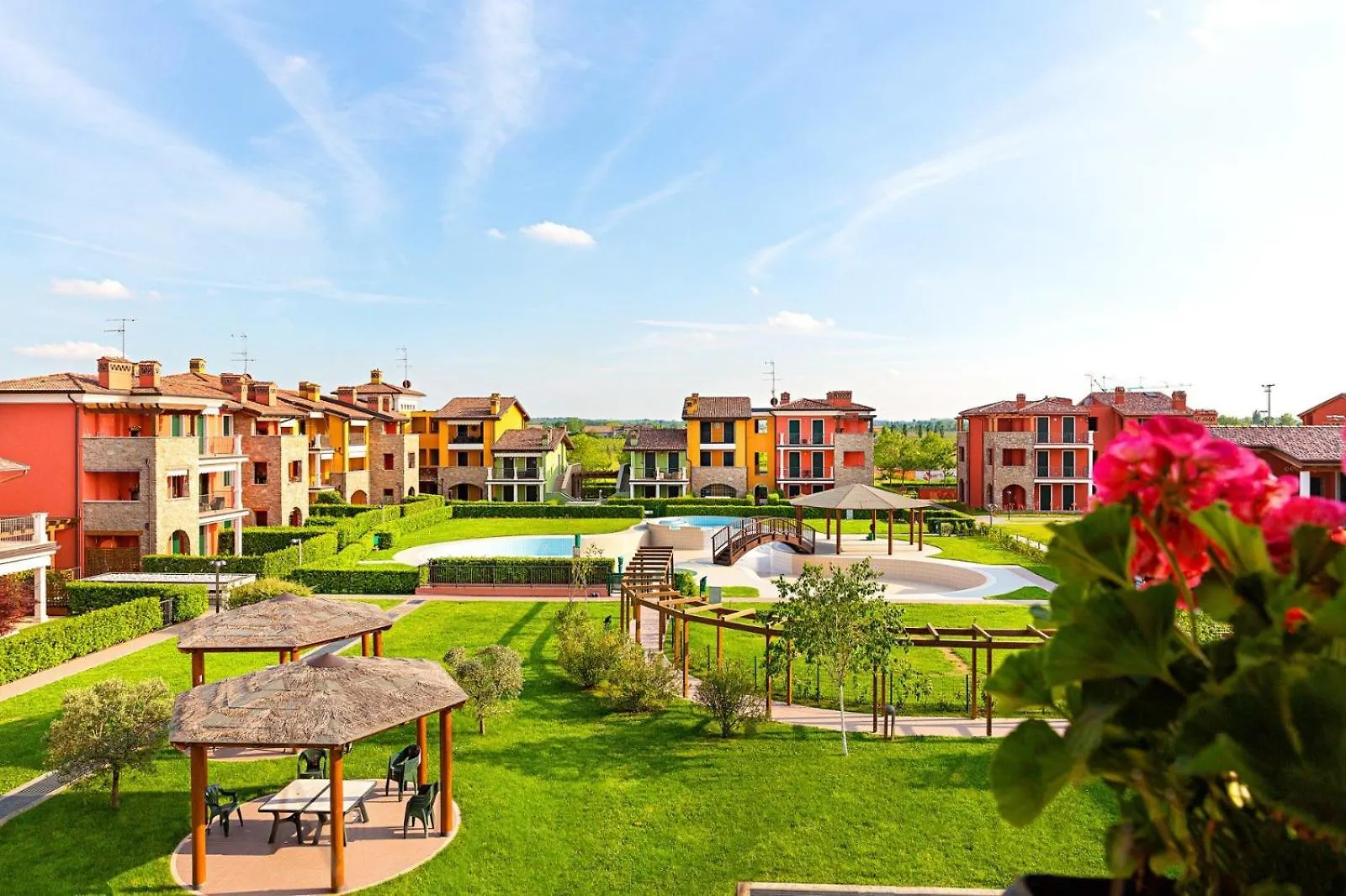 Giardino Dell Anima By Bookinggardalake سيرمِيوني 0*,  إيطاليا