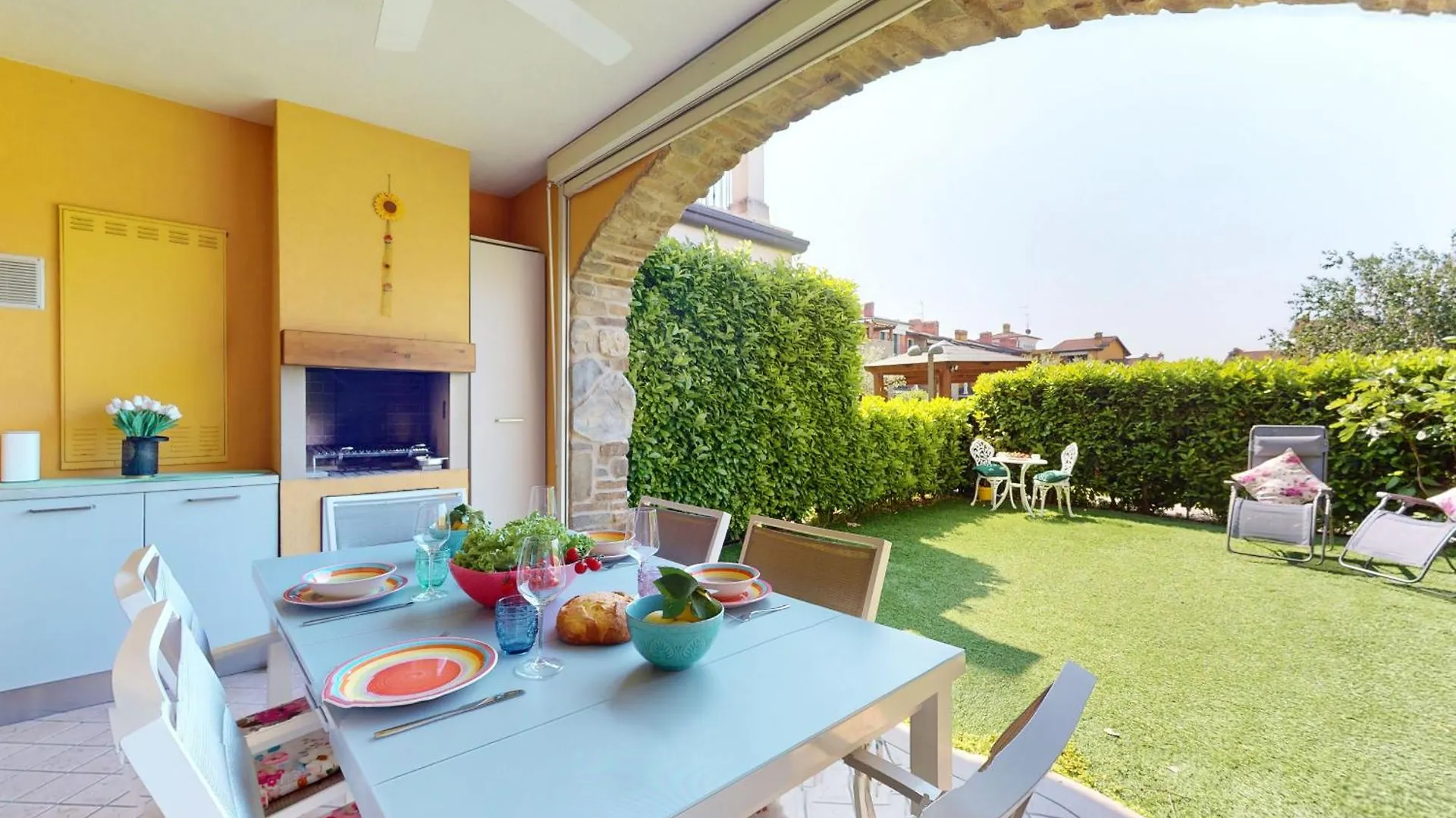 Giardino Dell Anima By Bookinggardalake سيرمِيوني