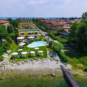 3* Szálloda La Rondine